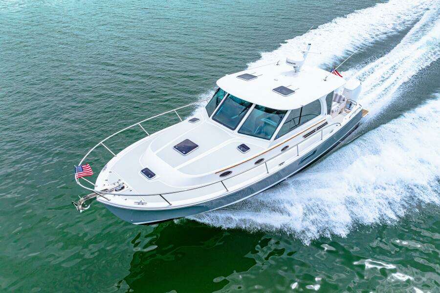 39ft Back Cove Yacht For Sale