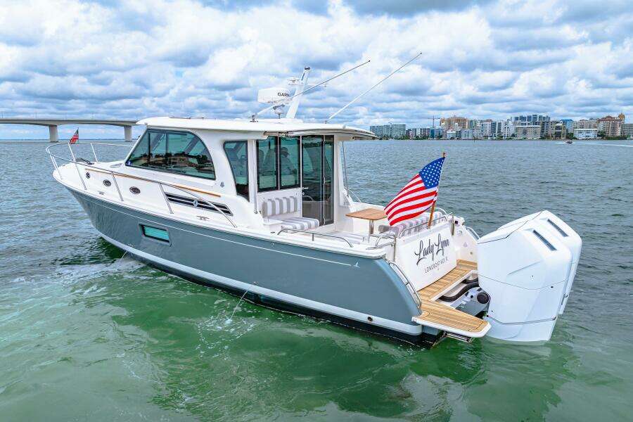 39ft Back Cove Yacht For Sale