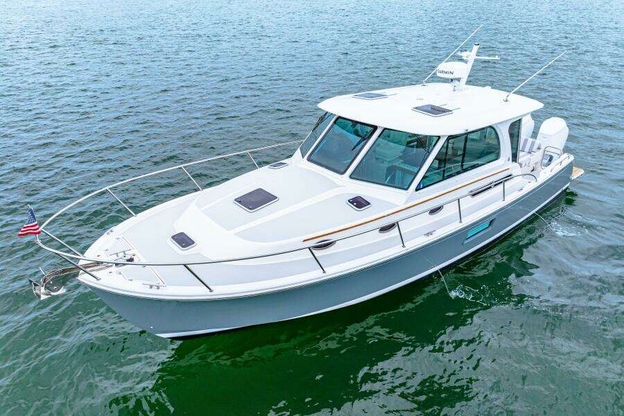 39ft Back Cove Yacht For Sale