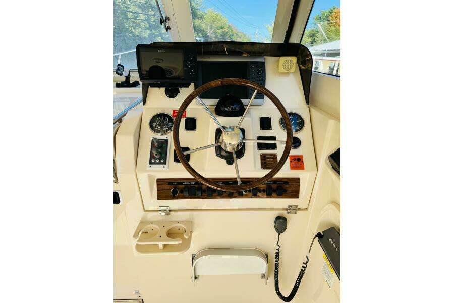 30ft Mainship Yacht For Sale