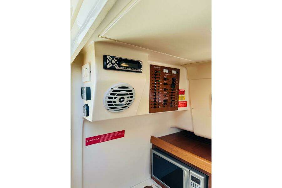 30ft Mainship Yacht For Sale