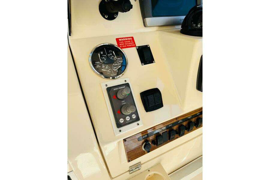 30ft Mainship Yacht For Sale