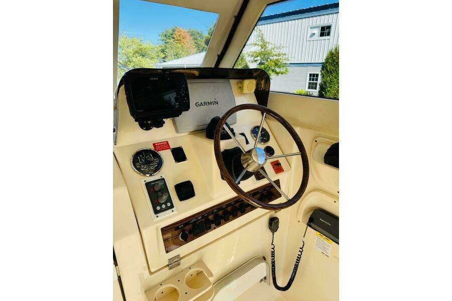 30ft Mainship Yacht For Sale