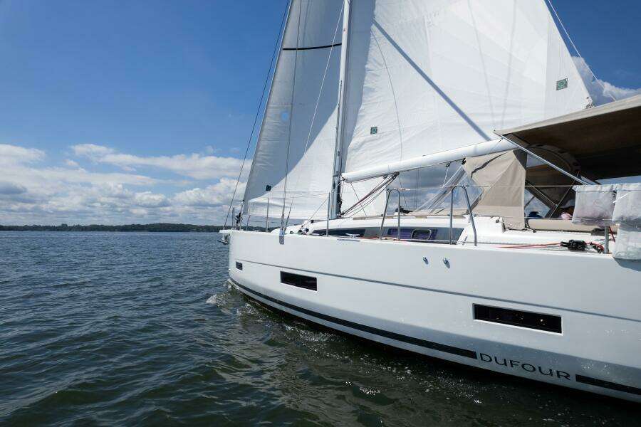 Lunar Sea 39ft Dufour Yacht For Sale