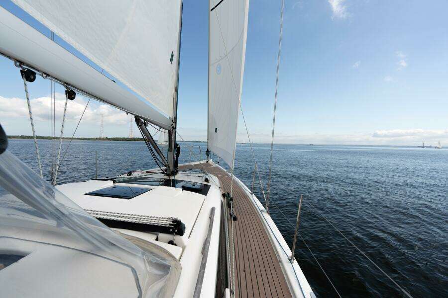 Lunar Sea 39ft Dufour Yacht For Sale