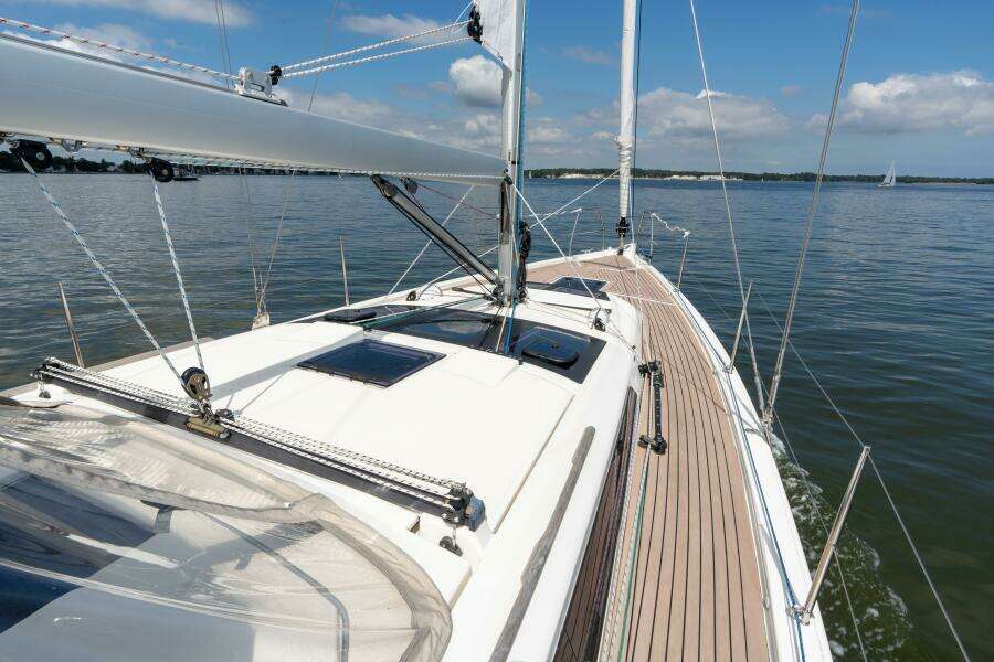 Lunar Sea 39ft Dufour Yacht For Sale