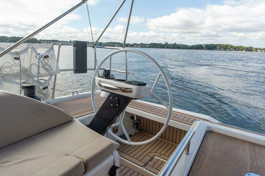 Lunar Sea 39ft Dufour Yacht For Sale