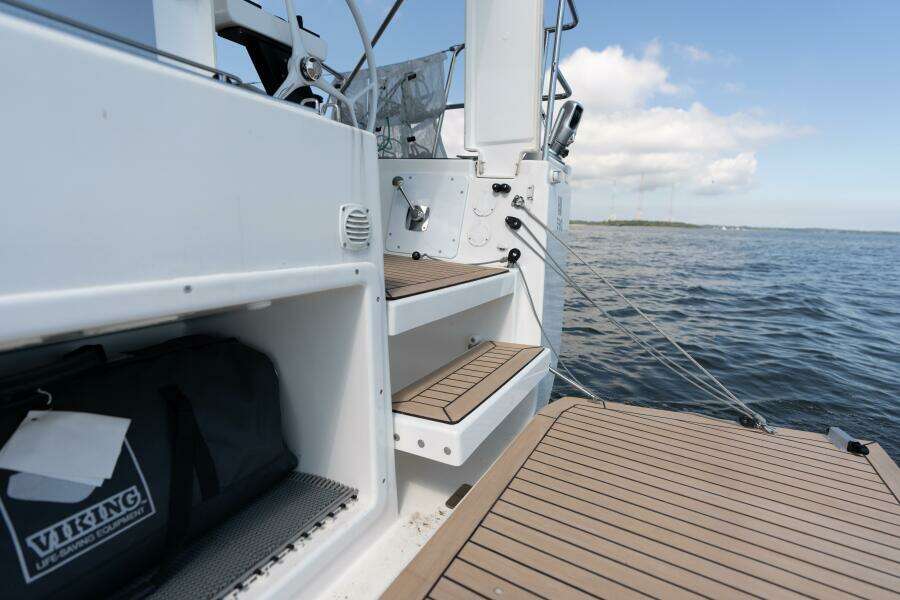 Lunar Sea 39ft Dufour Yacht For Sale