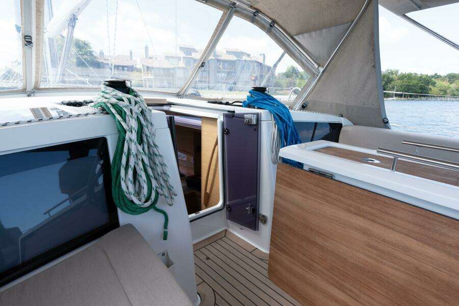 Lunar Sea 39ft Dufour Yacht For Sale