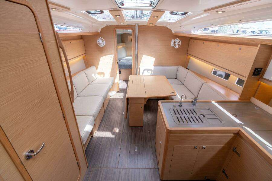 Lunar Sea 39ft Dufour Yacht For Sale