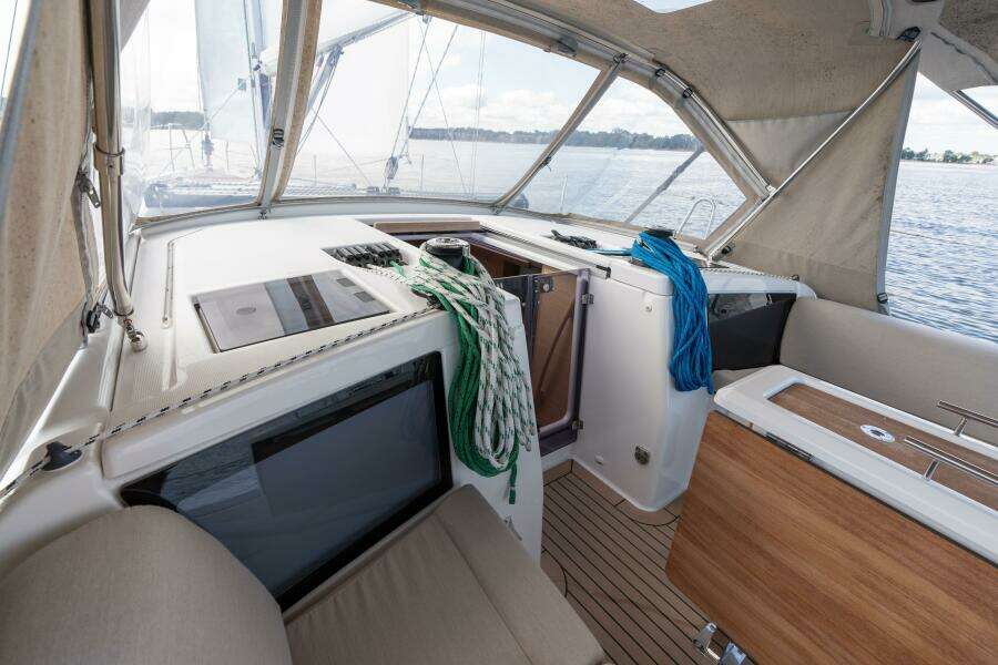 Lunar Sea 39ft Dufour Yacht For Sale