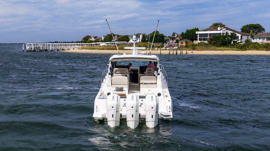 40ft Boston Whaler Yacht For Sale