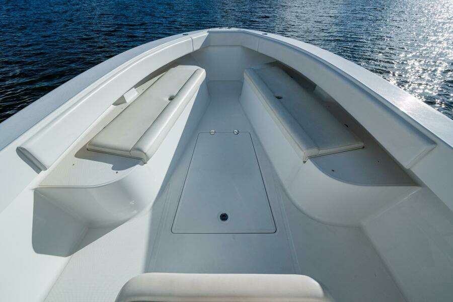 Checkered Flag 37ft Bahama Yacht For Sale