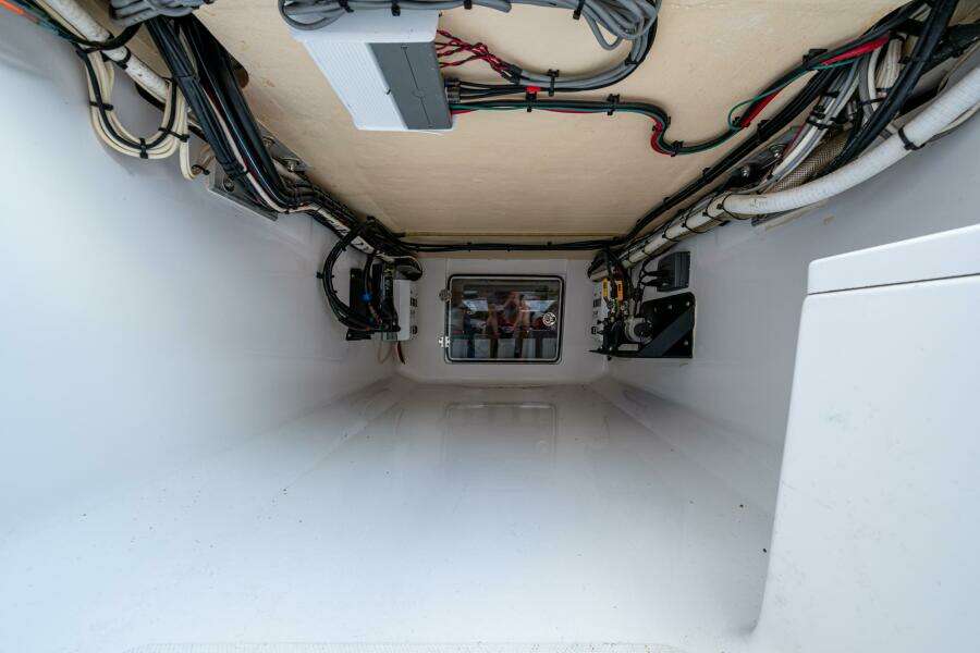 Checkered Flag 37ft Bahama Yacht For Sale