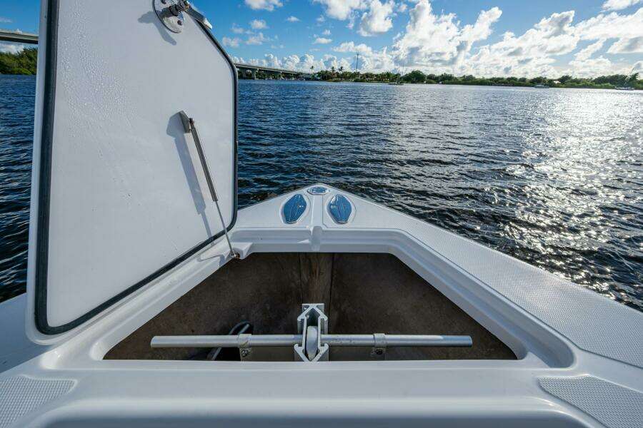 Checkered Flag 37ft Bahama Yacht For Sale