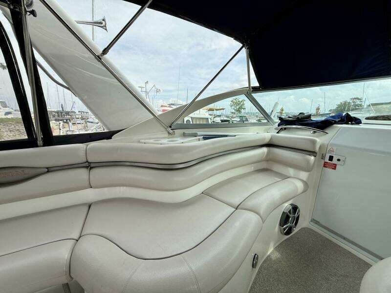 30ft Doral Yacht For Sale