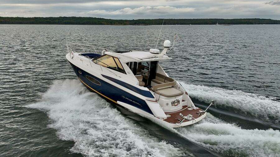 Knot Seine 42ft Regal Yacht For Sale
