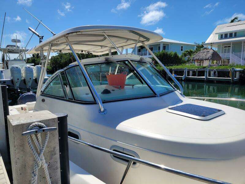 Tuna Noodle 30ft Pursuit Yacht For Sale