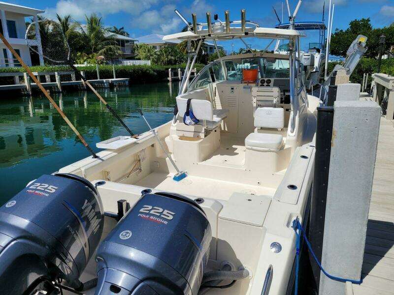 Tuna Noodle 30ft Pursuit Yacht For Sale