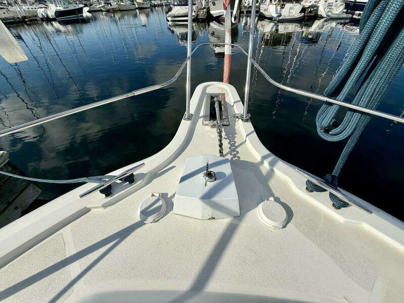 35ft Carver Yacht For Sale