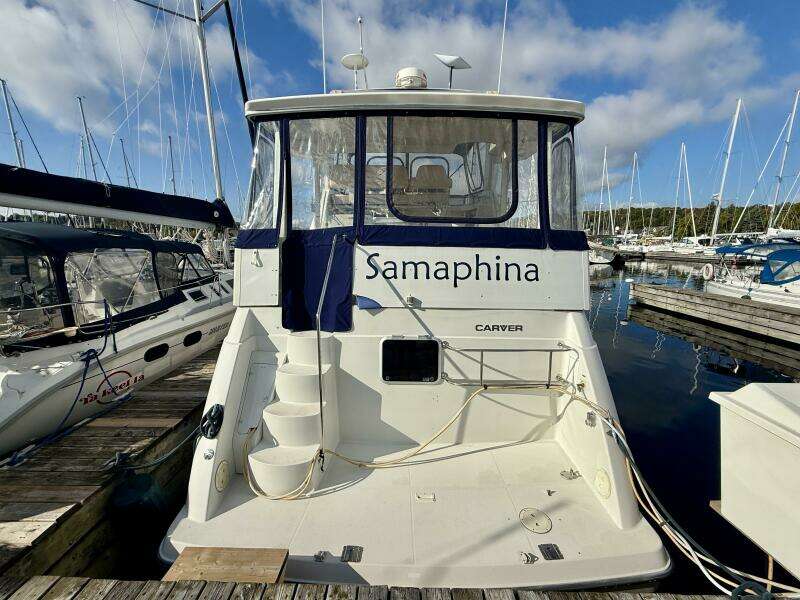 35ft Carver Yacht For Sale