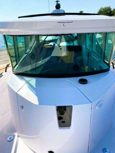 28ft Axopar Yacht For Sale