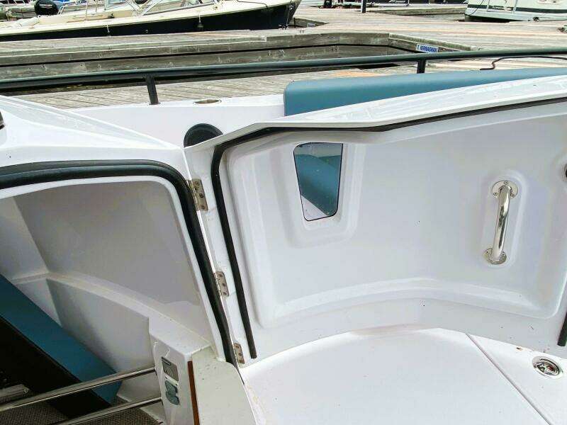28ft Axopar Yacht For Sale