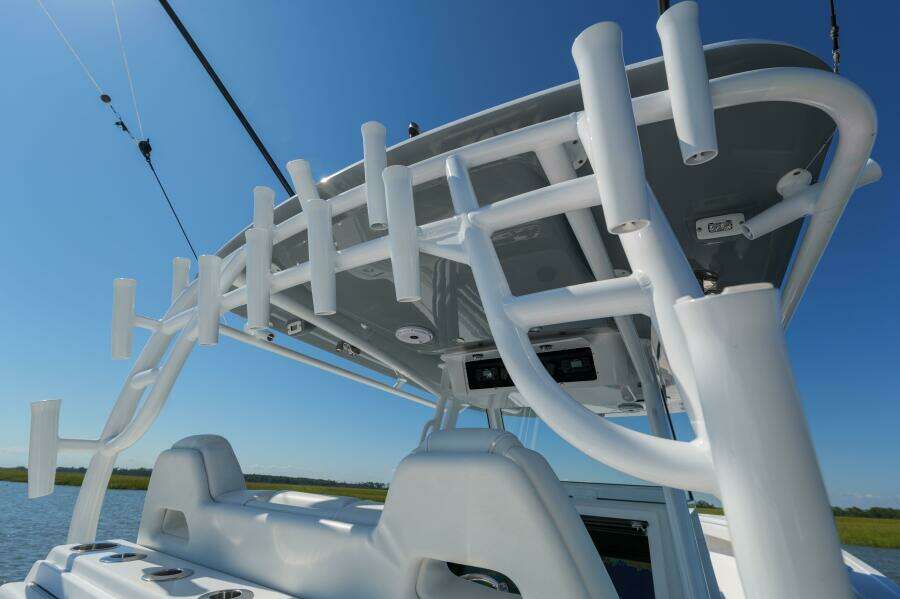 Onslow Bay TE Pelagic Predator- Hard Top