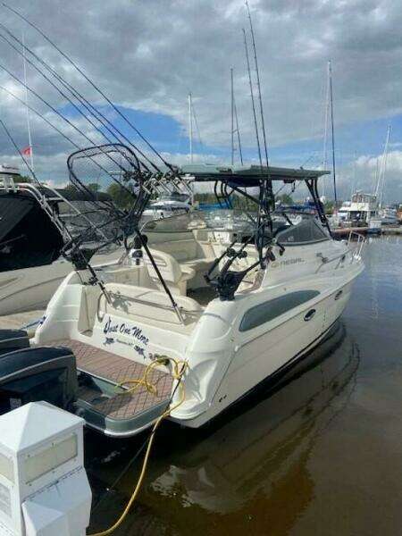 28ft Regal Yacht For Sale