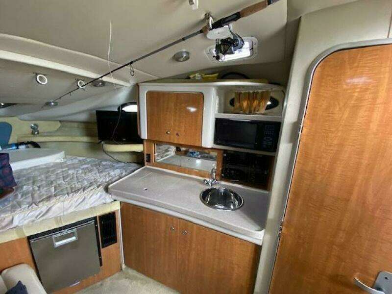 28ft Regal Yacht For Sale 28ft Regal Yacht For Sale