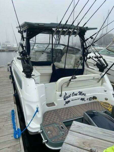 28ft Regal Yacht For Sale