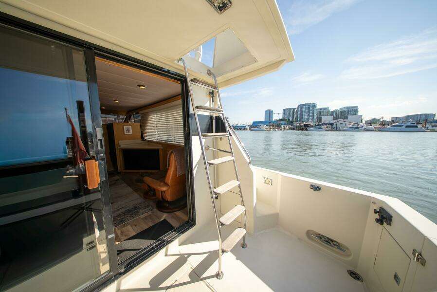 Cover Girl 44ft Tollycraft Yacht For Sale Cover Girl 44ft Tollycraft Yacht For Sale