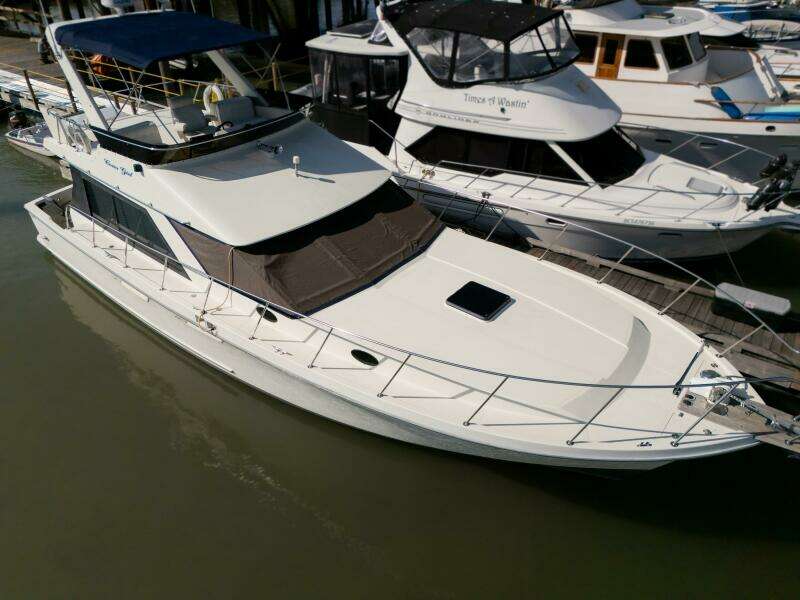 Cover Girl 44ft Tollycraft Yacht For Sale Cover Girl 44ft Tollycraft Yacht For Sale