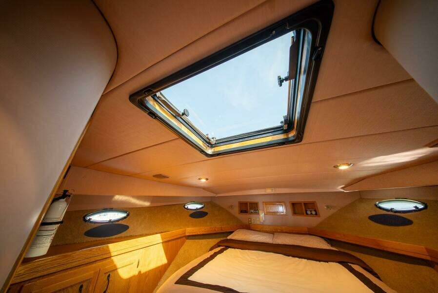 Cover Girl 44ft Tollycraft Yacht For Sale Cover Girl 44ft Tollycraft Yacht For Sale