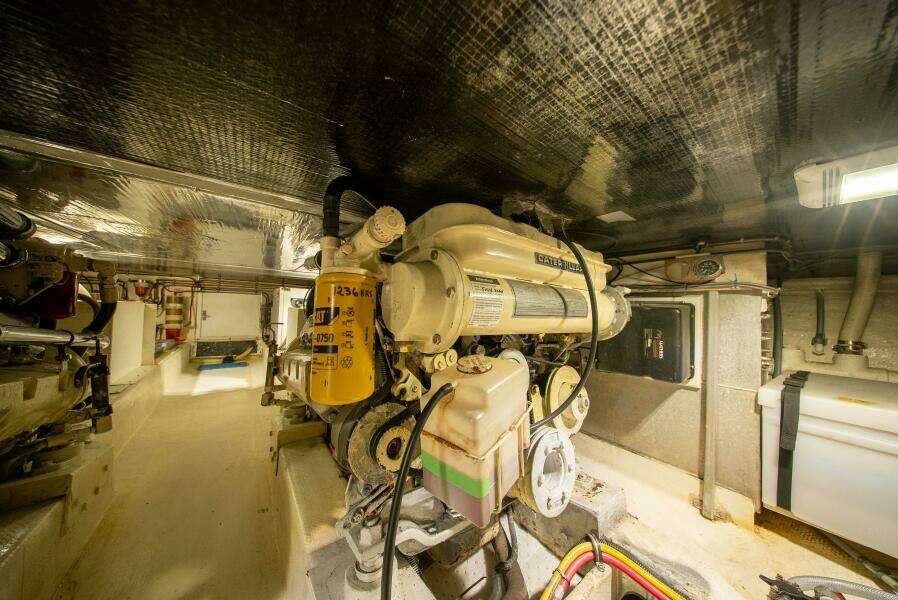 Cover Girl 44ft Tollycraft Yacht For Sale Cover Girl 44ft Tollycraft Yacht For Sale