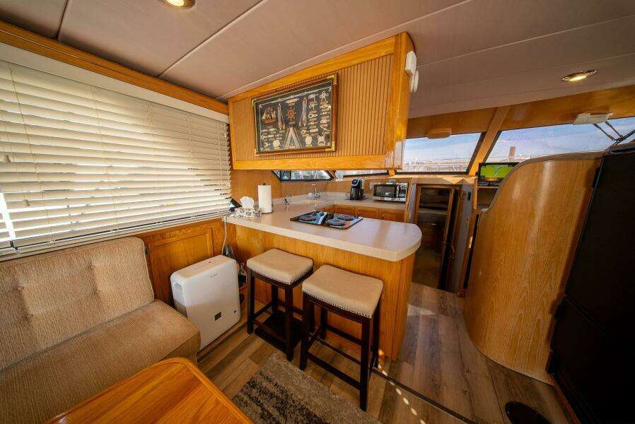 Cover Girl 44ft Tollycraft Yacht For Sale Cover Girl 44ft Tollycraft Yacht For Sale