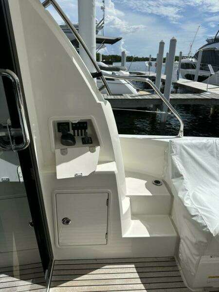 OUR TRADE 46ft Prestige Yacht For Sale