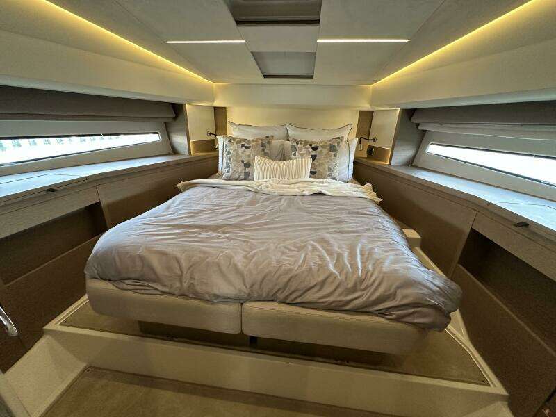OUR TRADE 46ft Prestige Yacht For Sale