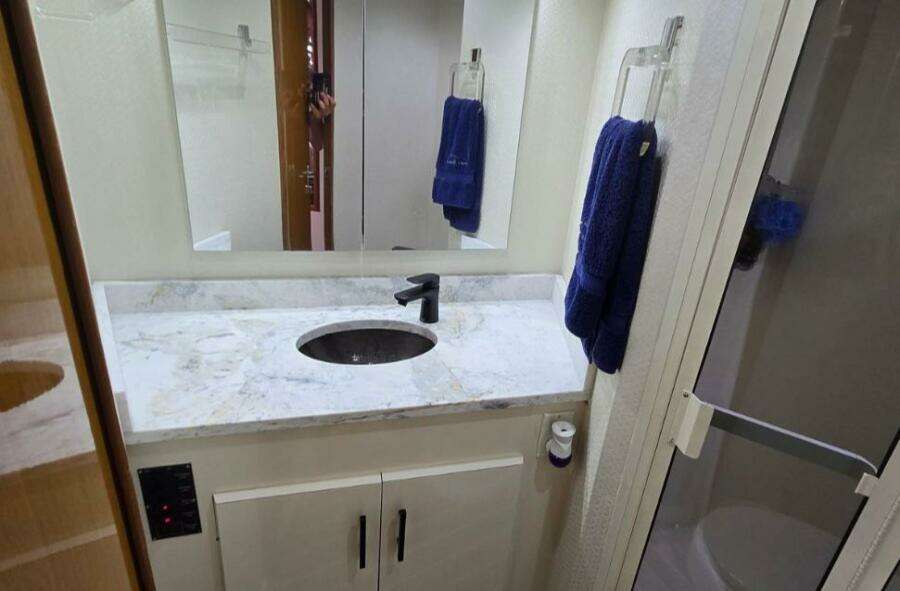 58ft Viking Yacht For Sale