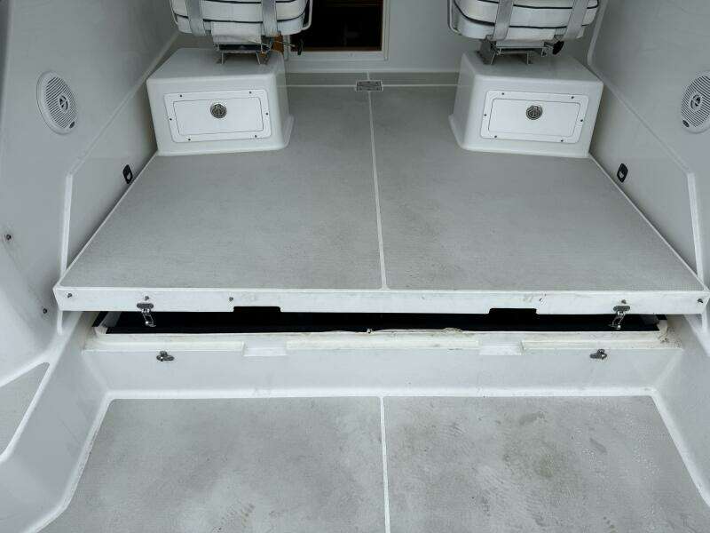 Laniva 26ft Back Cove Yacht For Sale