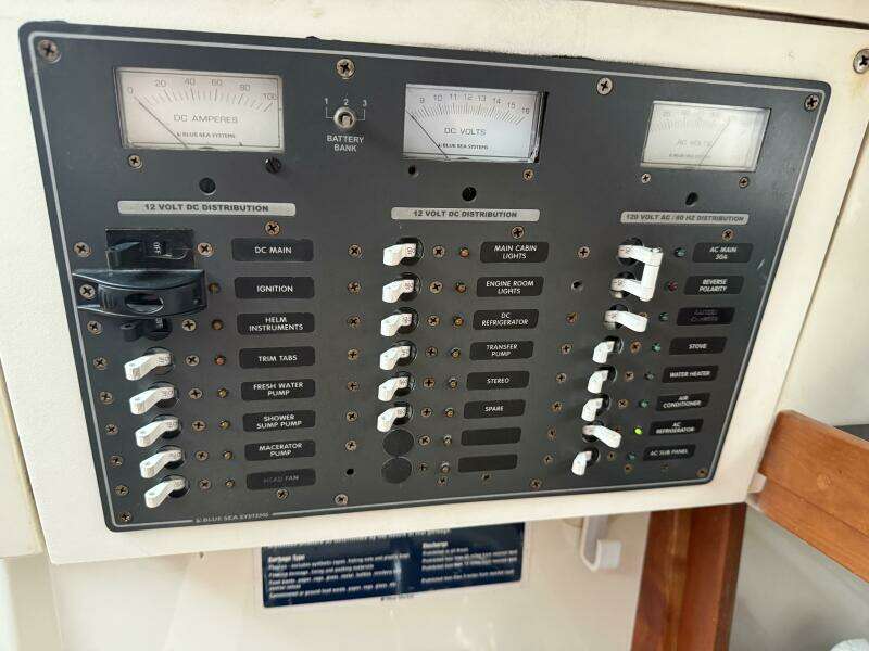 Laniva 26ft Back Cove Yacht For Sale