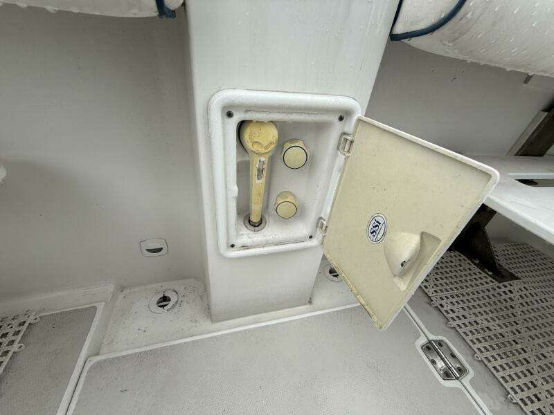 Laniva 26ft Back Cove Yacht For Sale