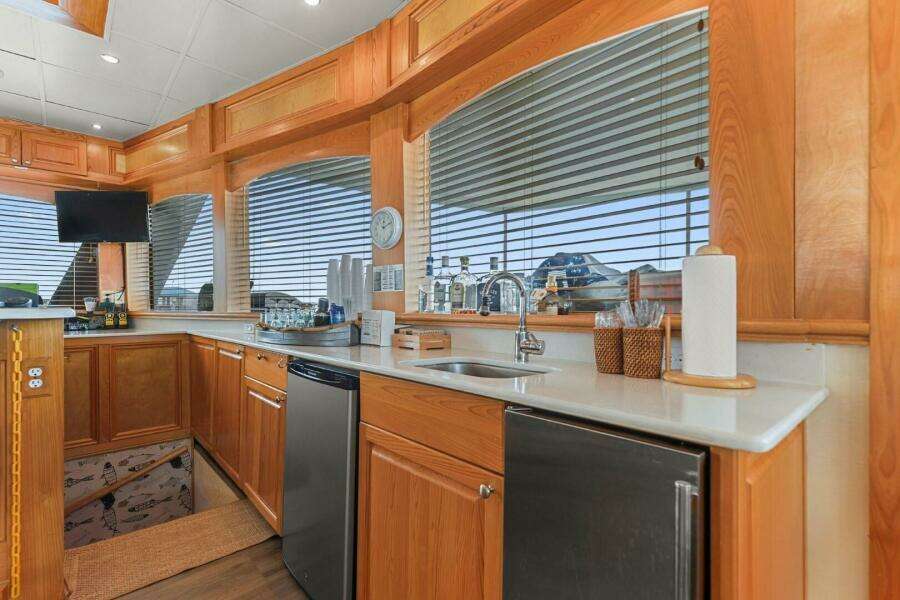 THE ARK 80ft Avenger Yacht For Sale THE ARK 80ft Avenger Yacht For Sale