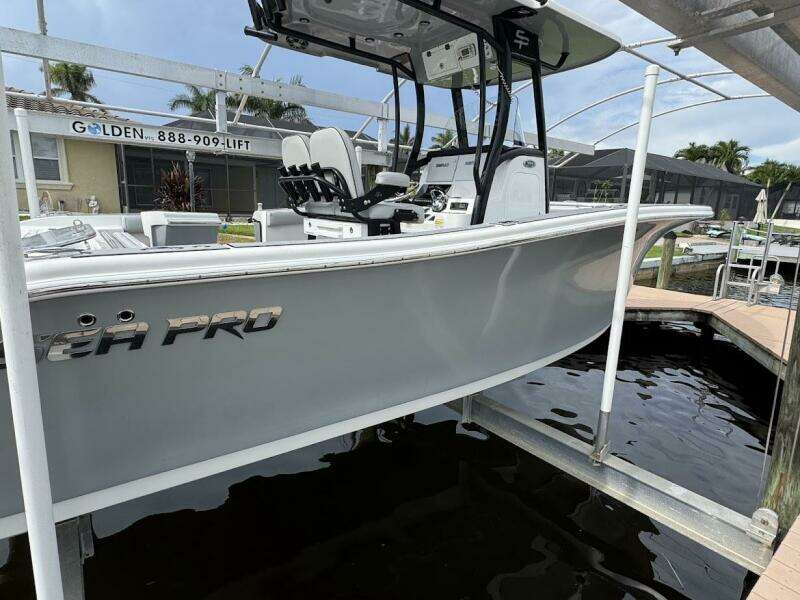 25ft Sea Pro Yacht For Sale