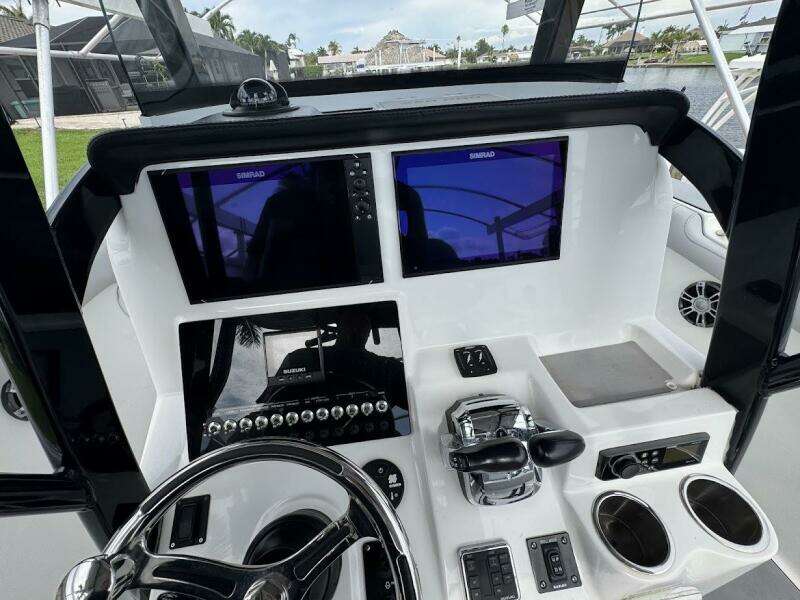 25ft Sea Pro Yacht For Sale