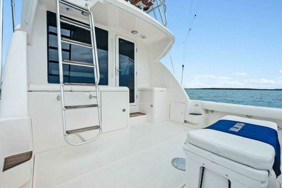 Mr  Bond 39ft Bertram Yacht For Sale