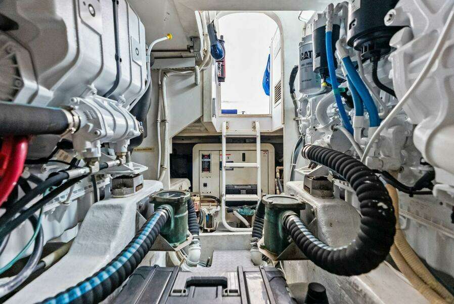 Mr  Bond 39ft Bertram Yacht For Sale