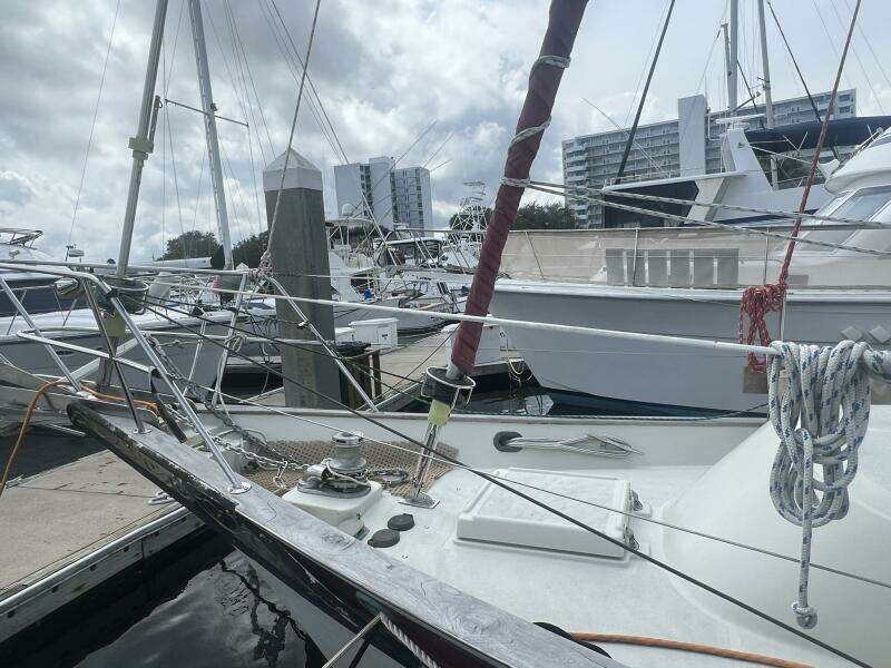 KarMa 44ft CSY Yacht For Sale