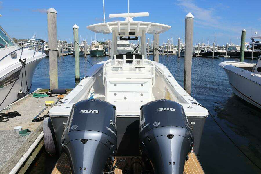 31ft Regulator Yacht For Sale