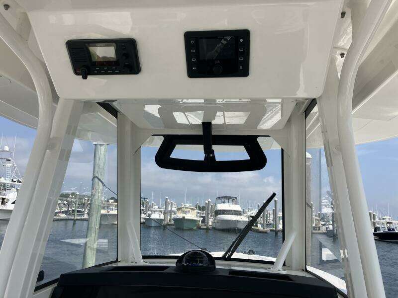 31ft Regulator Yacht For Sale